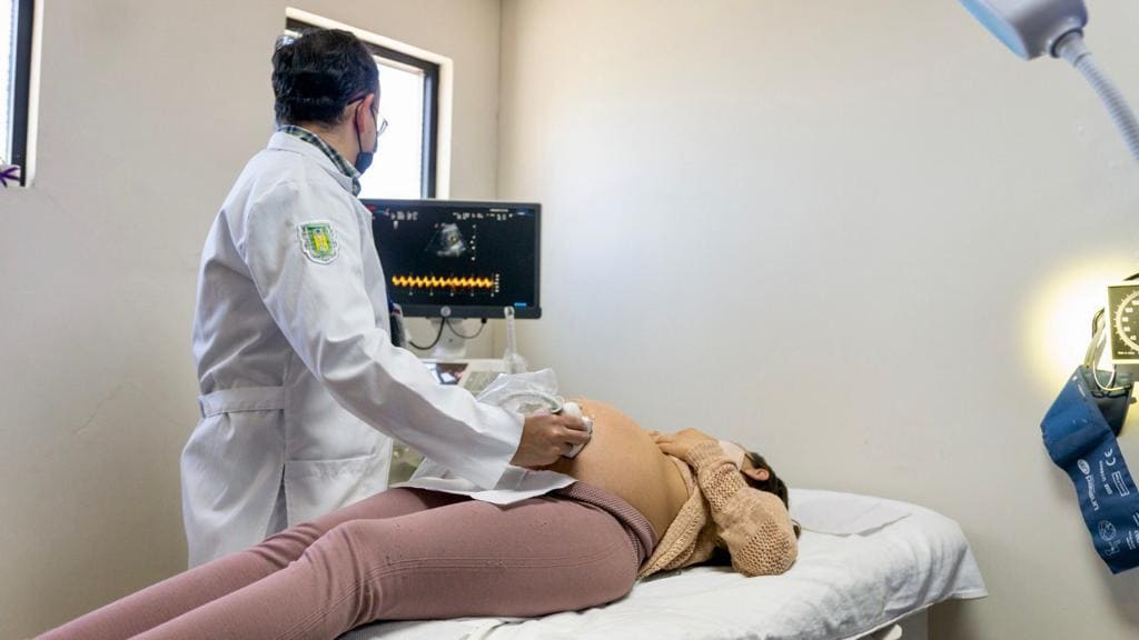 PROMUEVE HMIM BUENAS PRÁCTICAS PARA PREVENIR ENFERMEDADES DURANTE EL EMBARAZO, PARTO Y EL PUERPERIO