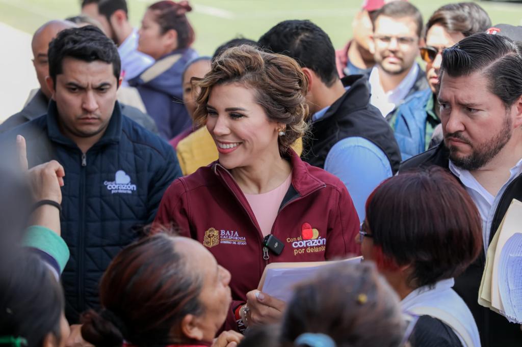 ATIENDE MARINA DEL PILAR NECESIDADES DE FAMILIAS DEL SUR DE ENSENADA