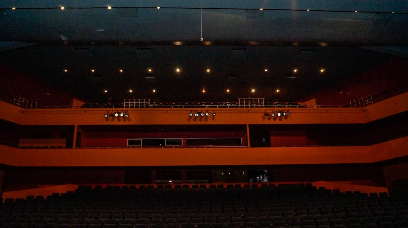 CONCLUYE SIDURT REHABILITACIÓN DEL TEATRO DEL ESTADO EN MEXICALI