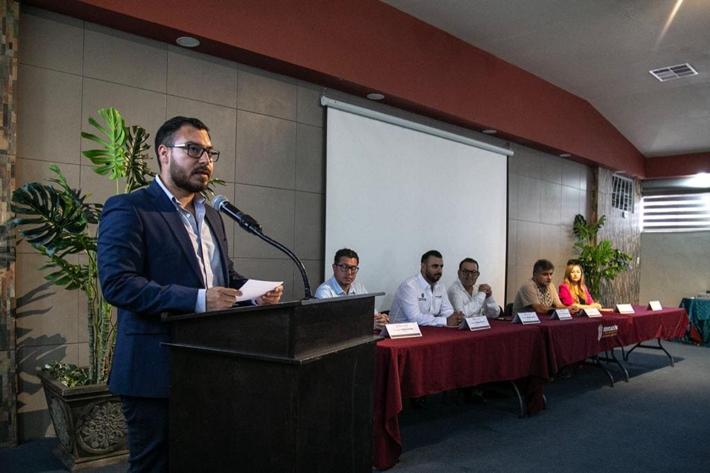 RECIBEN 353 DOCENTES DE EDUCACIÓN BÁSICA DE MEXICALI CONSTANCIA OFICIAL DE CAMBIO DE CENTRO DE TRABAJO: SE