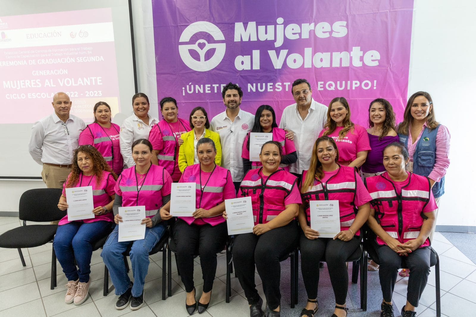 EGRESA SEGUNDA GENERACIÓN DE ‘MUJERES AL VOLANTE’