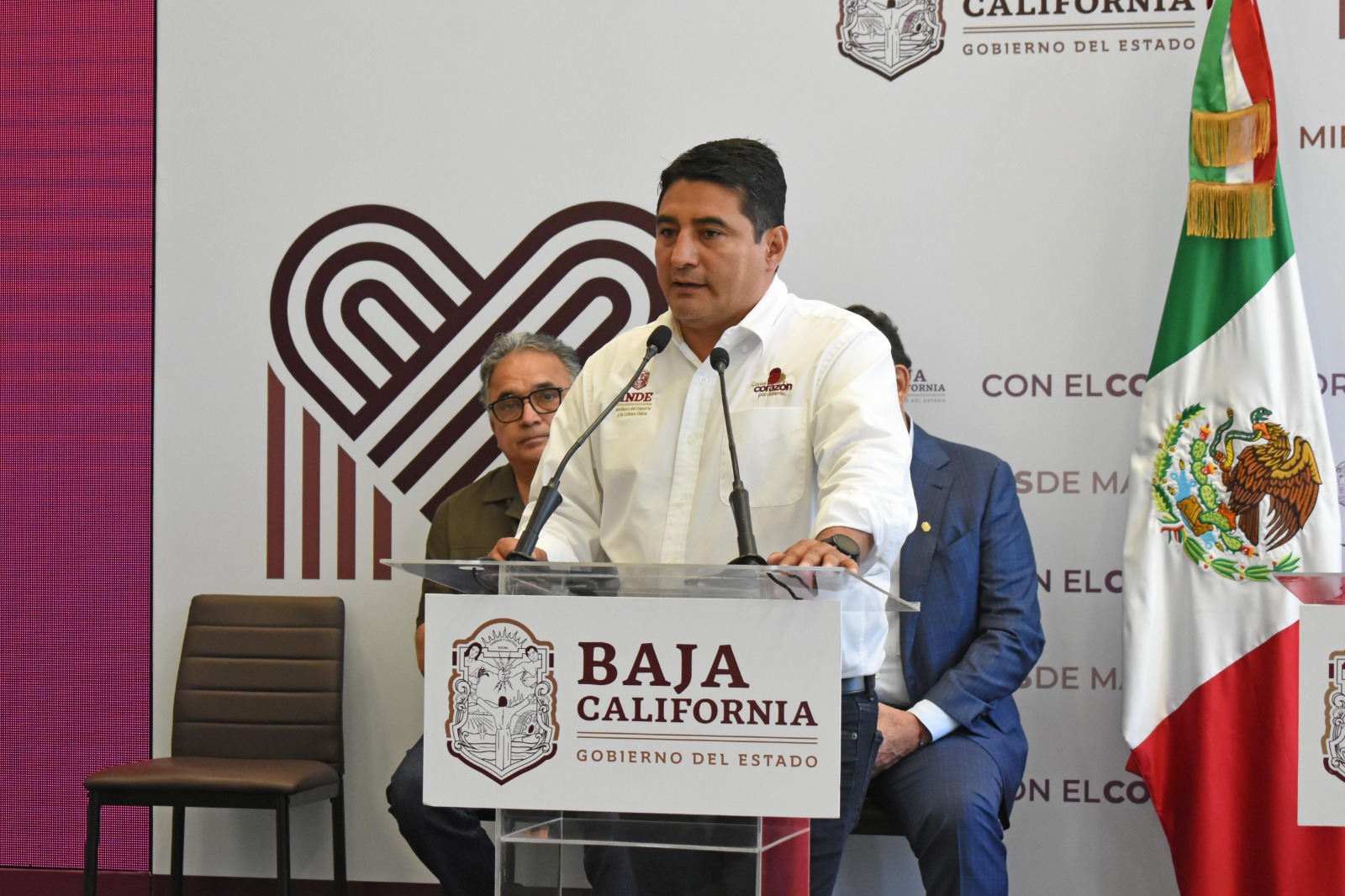 SE SUMA INDE BC A ESTRATEGIA CONTRA LAS ADICCIONES EN LAS ESCUELAS