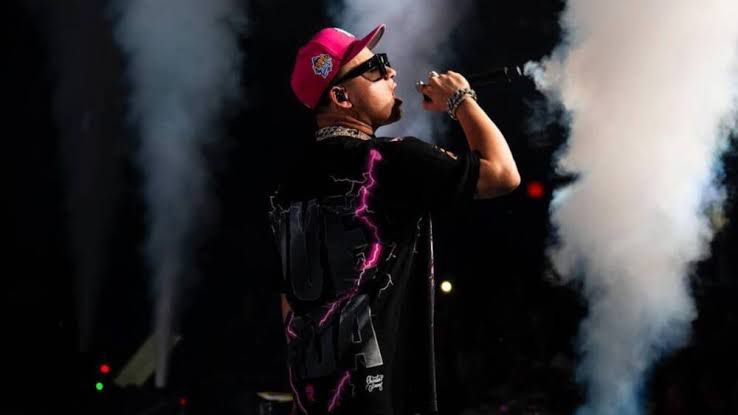 Detienen  por cruzar droga a vocalista de Fuerza Regida