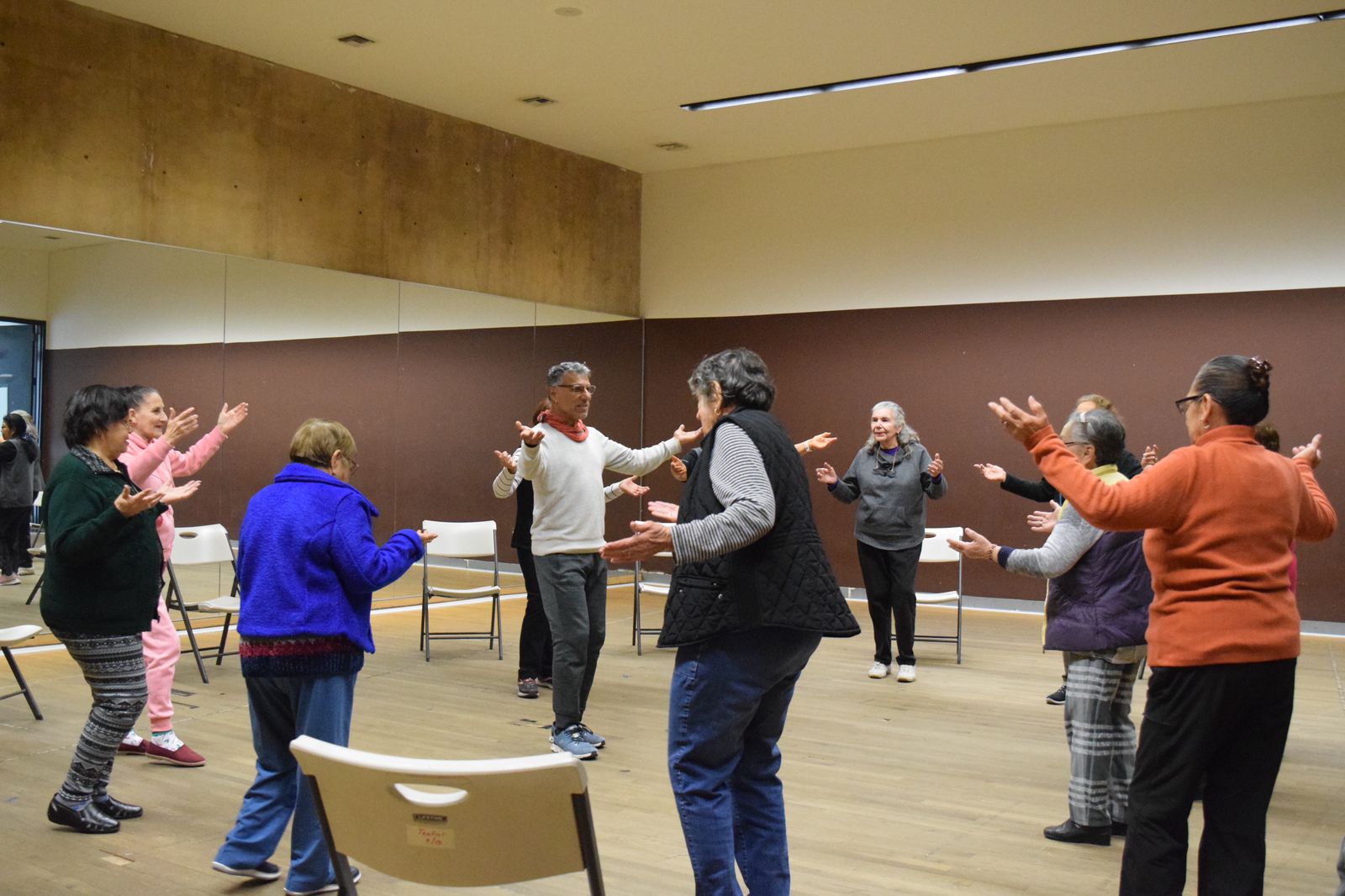 INVITA CEART TIJUANA A PERSONAS MAYORES A TALLER ″MOVIMIENTO INTEGRAL″