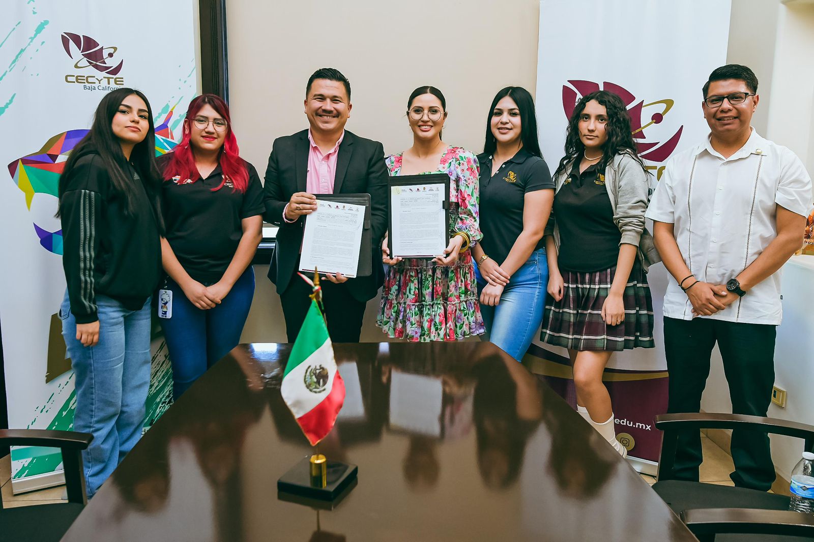 COLABORAN CECyTE BC E INSTITUTO DE LA JUVENTUD DE MEXICALI PARA DESARROLLO PROFESIONAL DE ESTUDIANTES