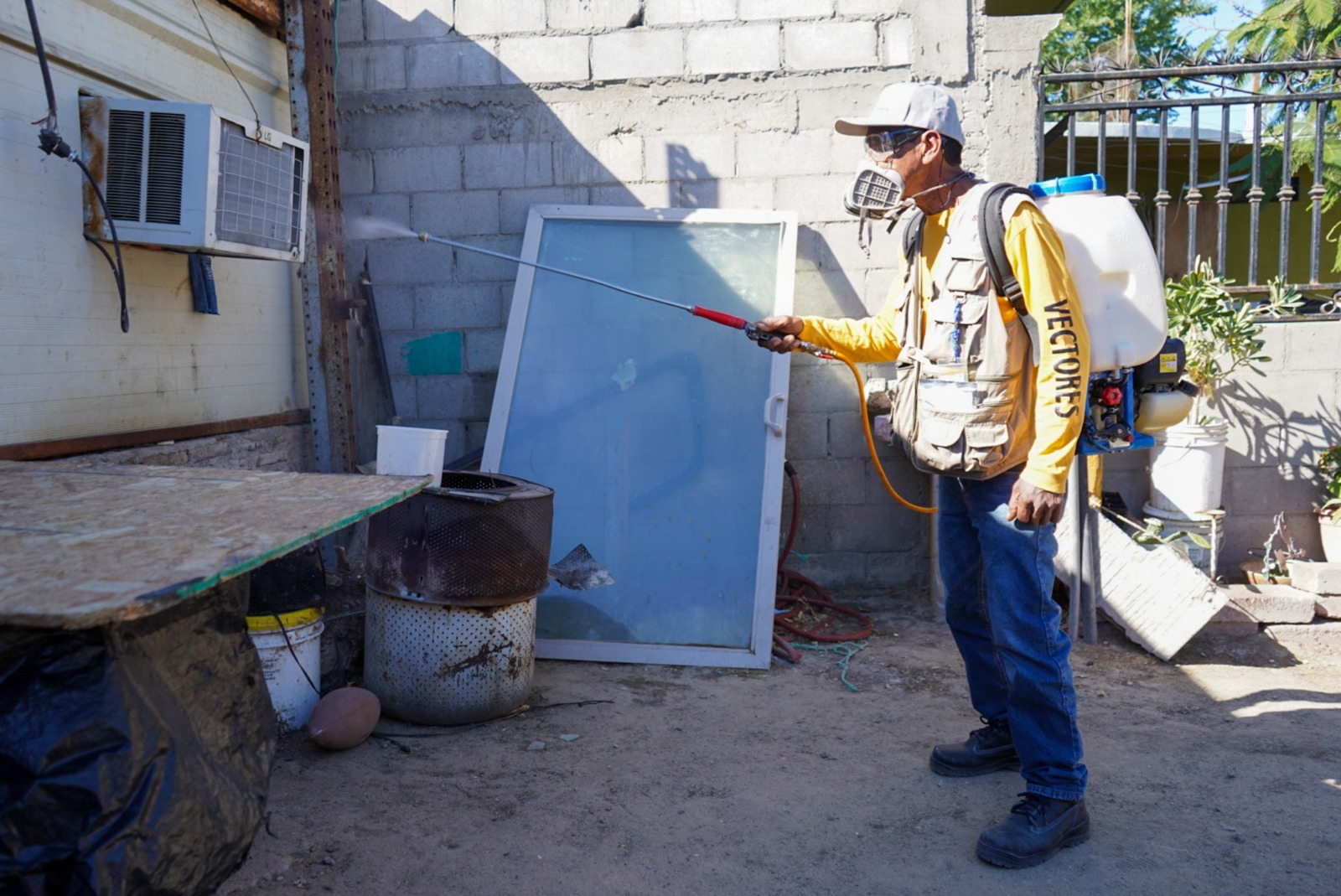 SE UNE E INTENSIFICA SECRETARÍA DE SALUD A LA 1ª JORNADA NACIONAL DE LA LUCHA CONTRA EL DENGUE